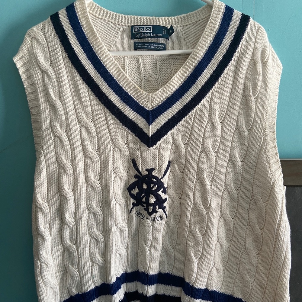 Polo vest